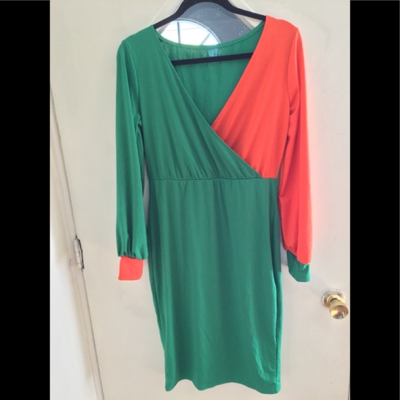 Color block wrap front dress - Picture 1 of 8